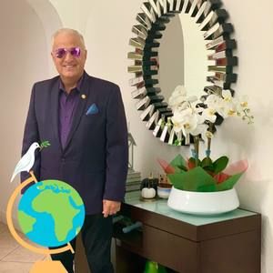 Meet your Posher, Eugenio